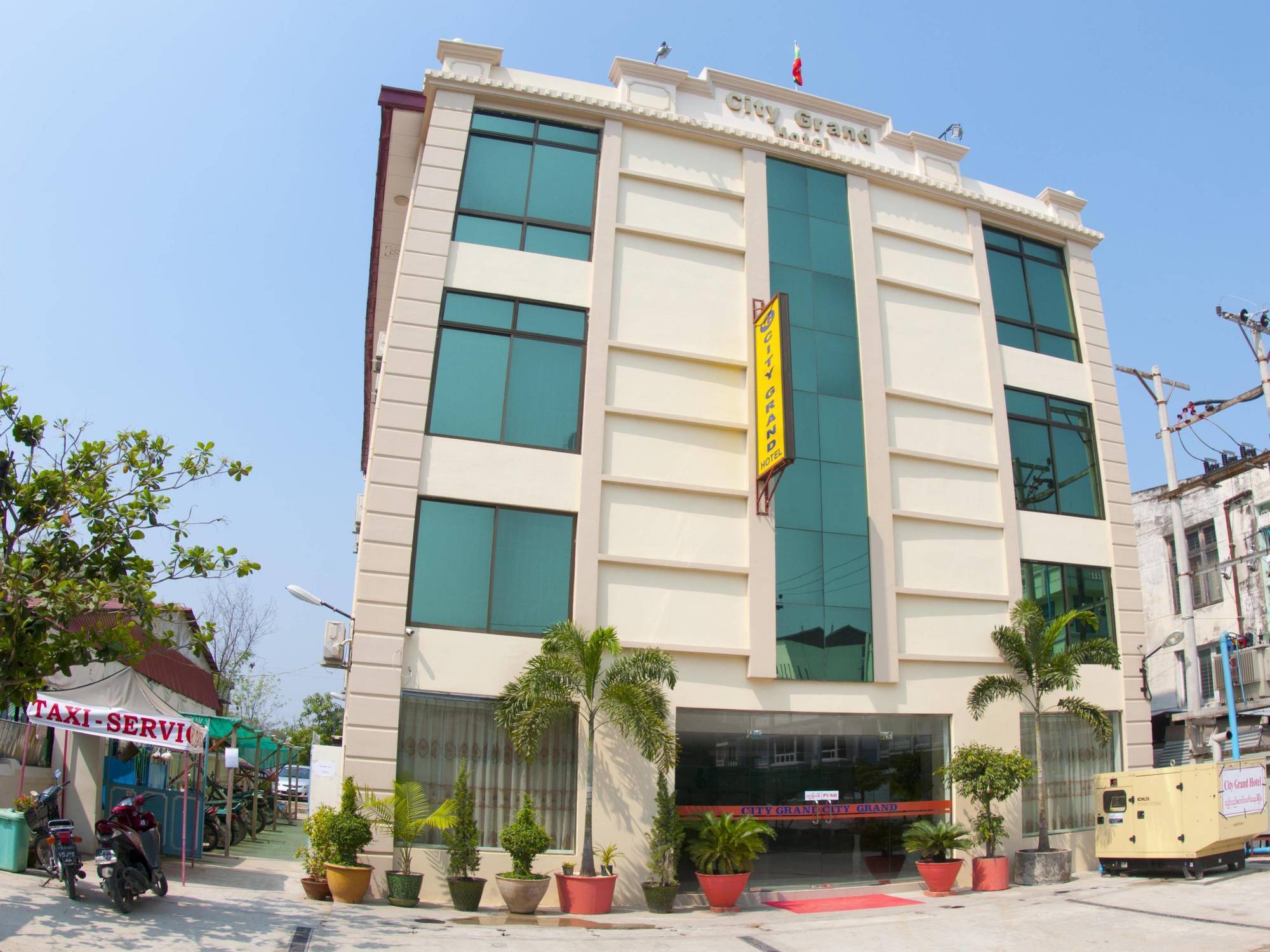 City Grand Hotel Мандалай Экстерьер фото